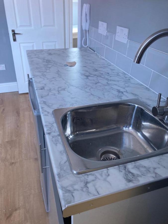 112 Gleneagle road rooms Londra Esterno foto